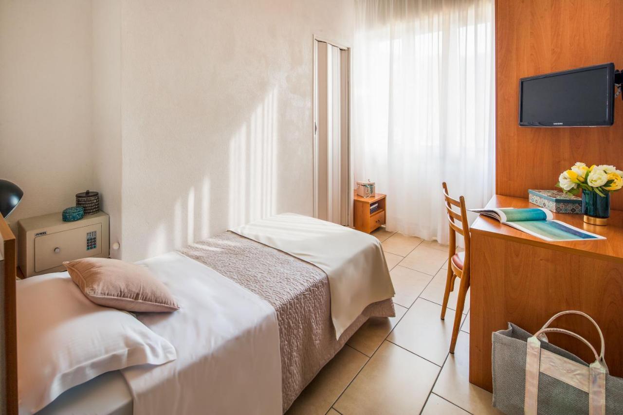פינאלה ליגורה Hotel Europa מראה חיצוני תמונה