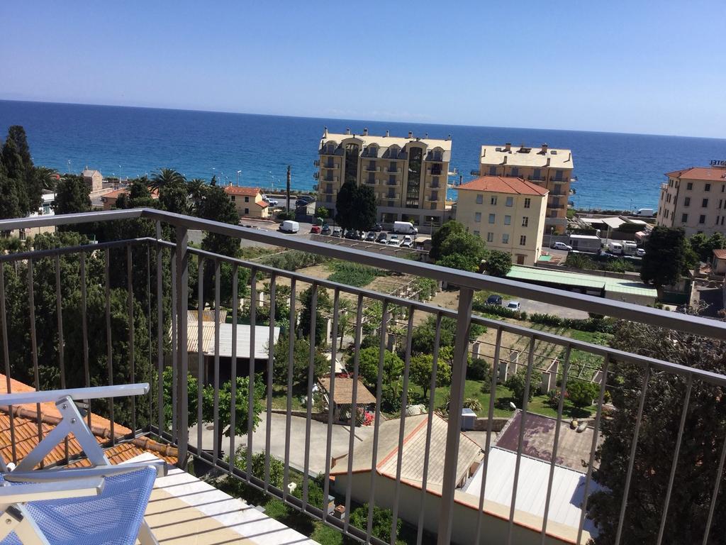 פינאלה ליגורה Hotel Europa מראה חיצוני תמונה