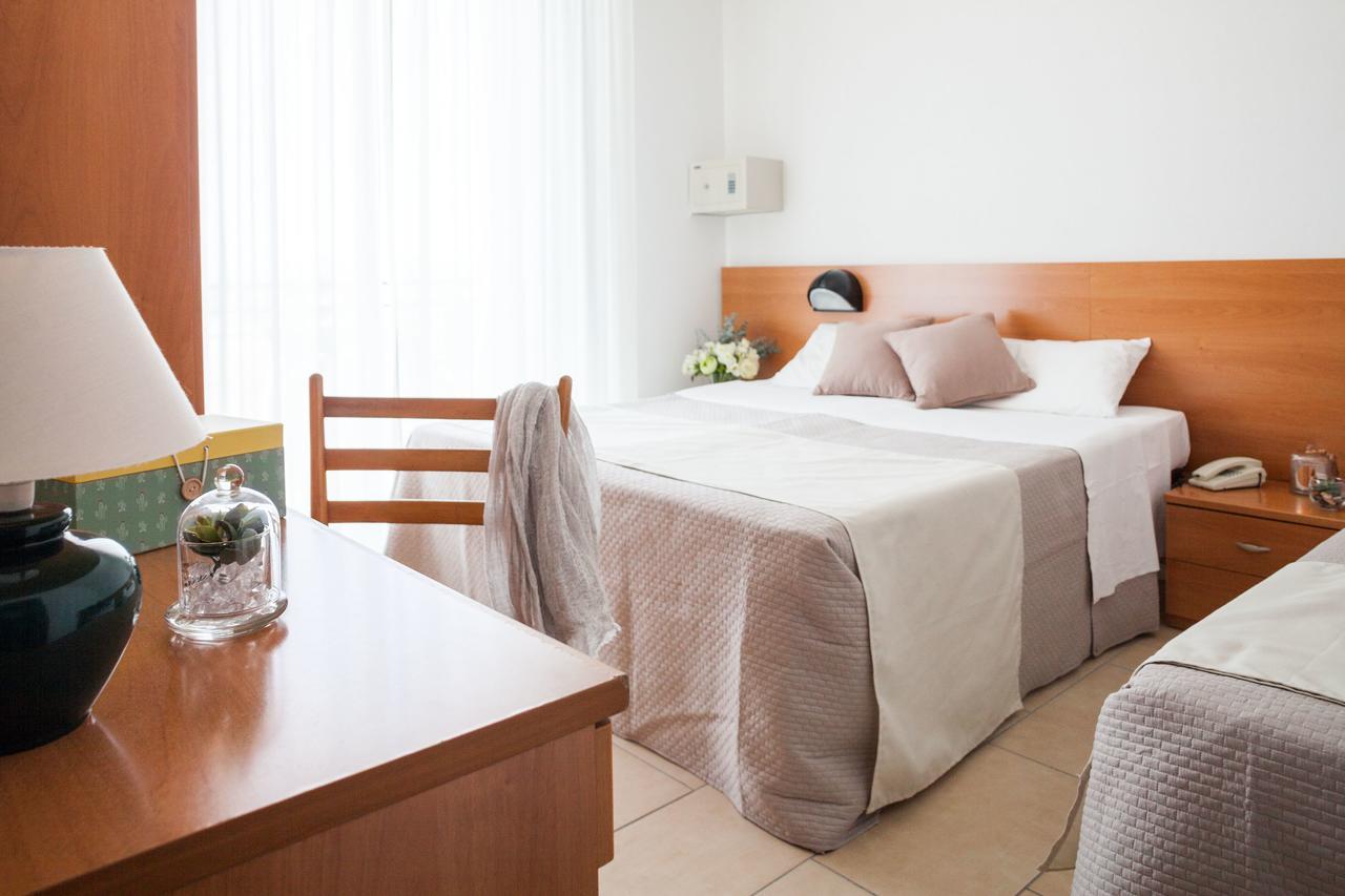 פינאלה ליגורה Hotel Europa מראה חיצוני תמונה